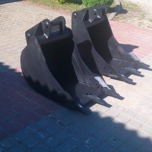 Łyżka podsiębierna do mini koparki od 1,5 – 6,5Tony 20,30,40,cm i inne....